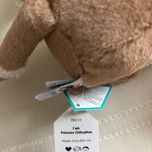 Authentic JELLYCAT London Princess Chihuahua Retired RHTF Dog Plush Toy NWT - Picture 5 of 6